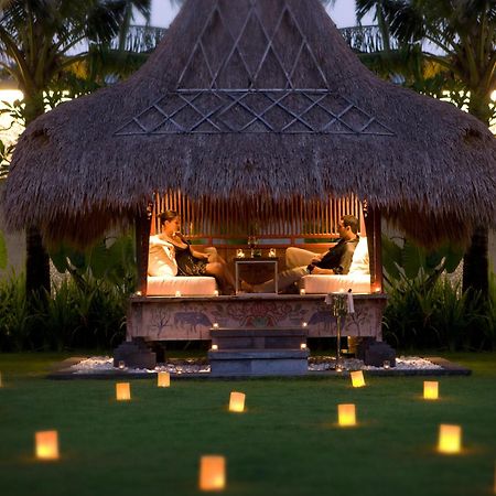 The Royal Santrian Villa Nusa Dua Kültér fotó